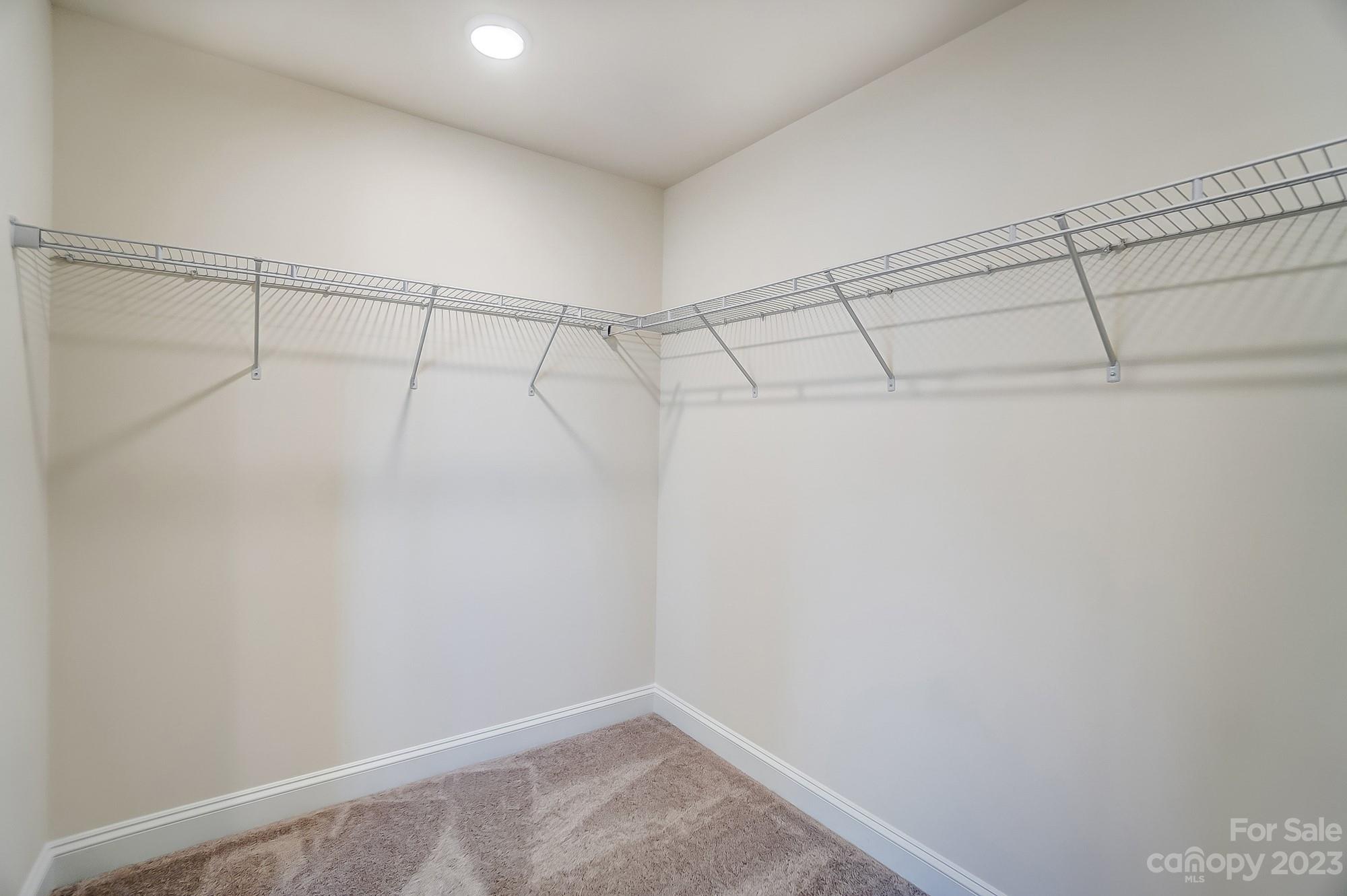 Hampton Woods - Residential