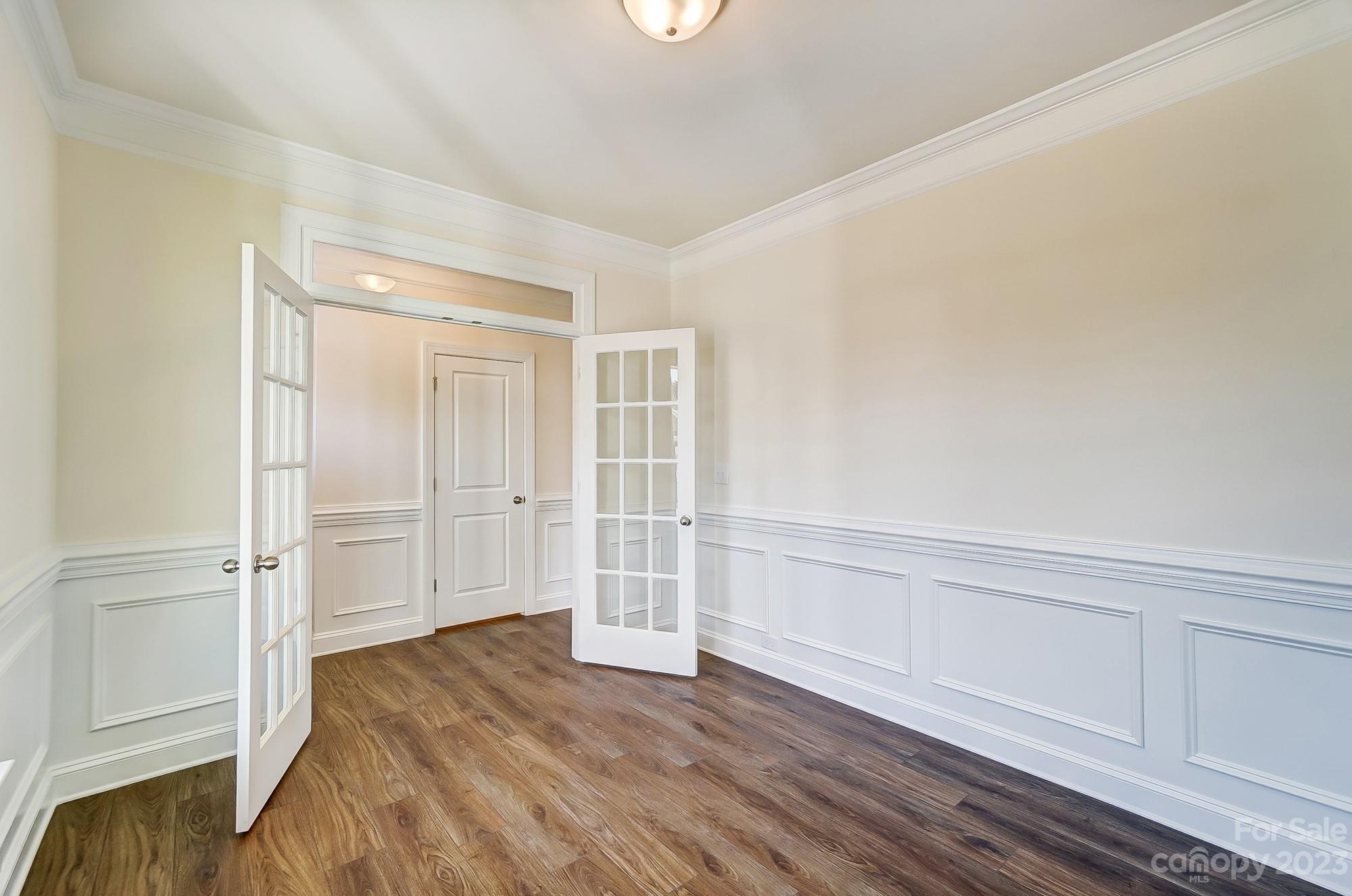 Hampton Woods - Residential