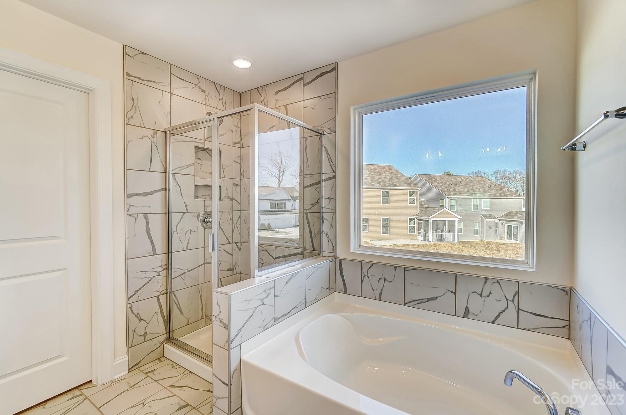 Hampton Woods - Residential