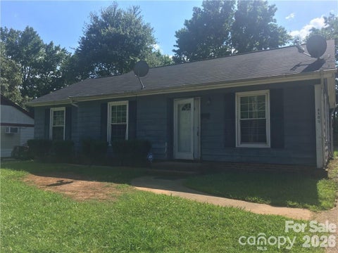 Photo of 6400 Mcbride Street, Charlotte, NC 28215 (MLS # 4416996)