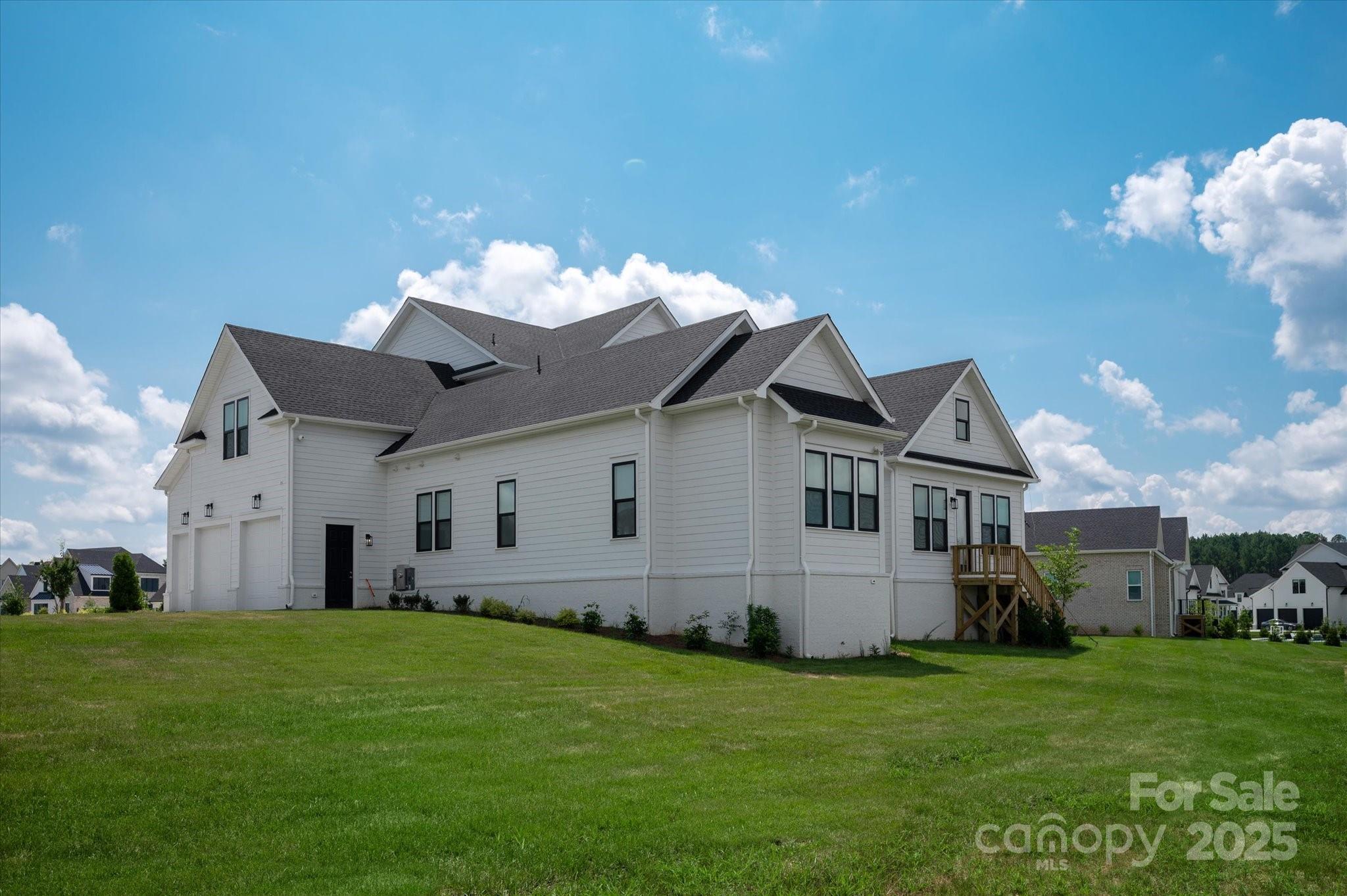 Broadmoor at Marvin - Residential