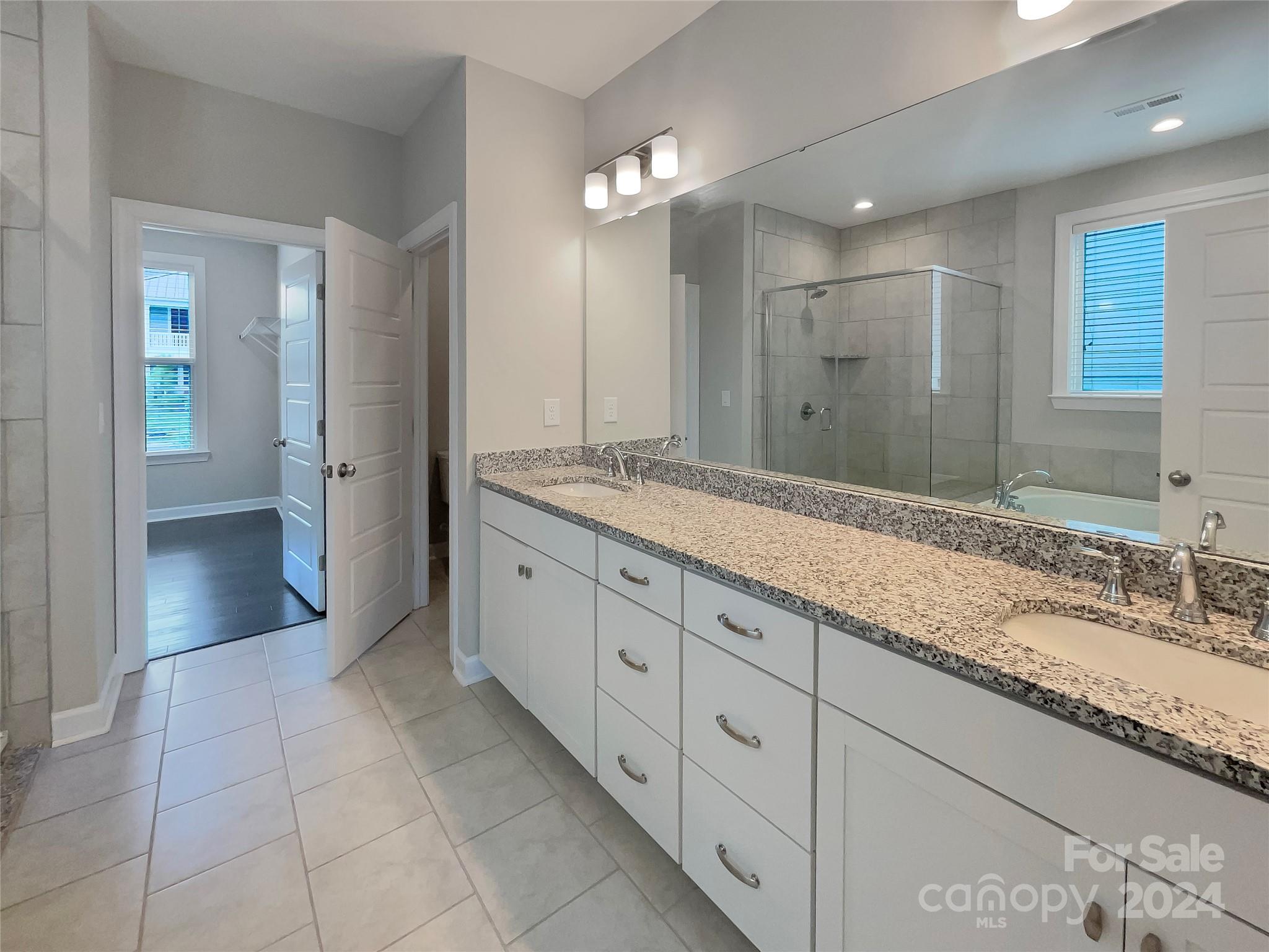 Paddlers Cove - Residential