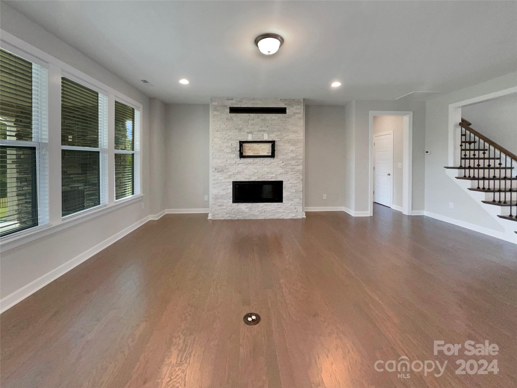 Paddlers Cove - Residential