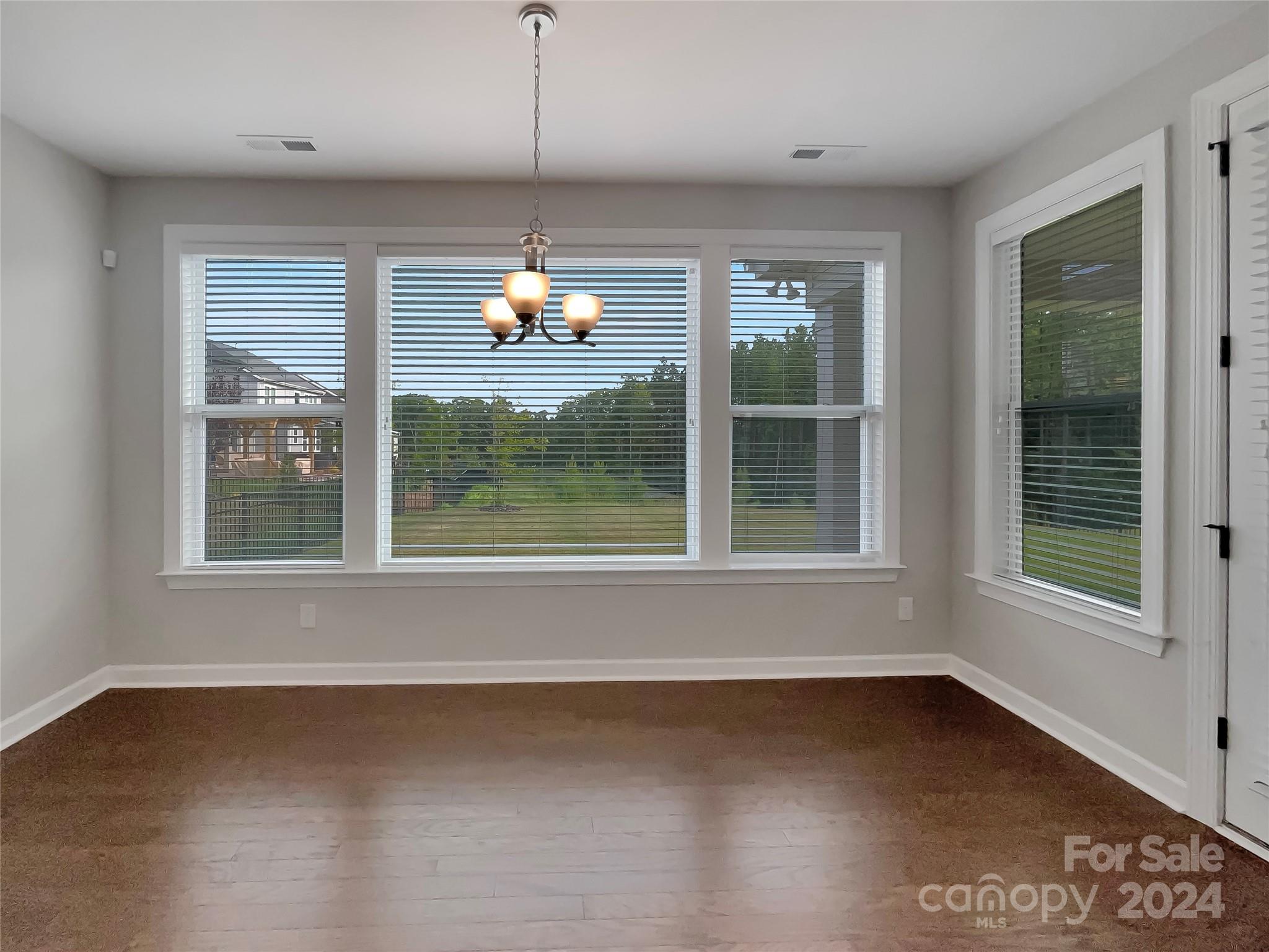 Paddlers Cove - Residential