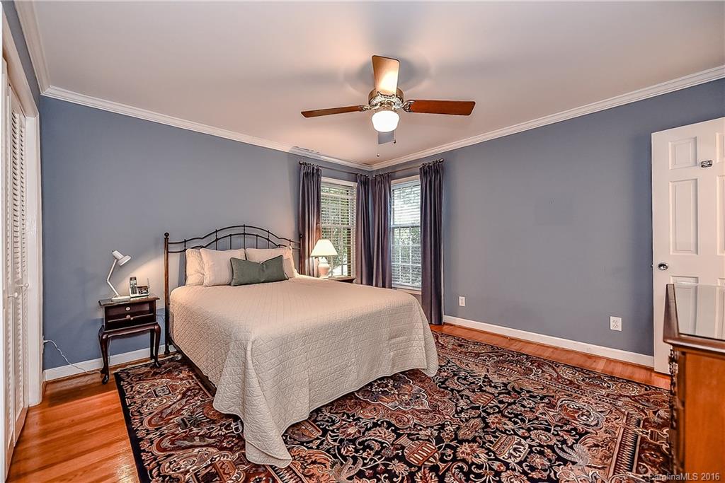 Sherwood Forest - Residential