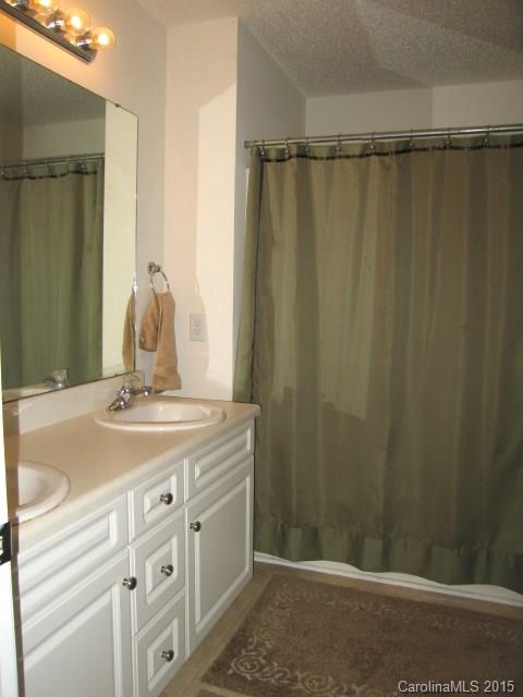 Steele Meadows - Residential Lease