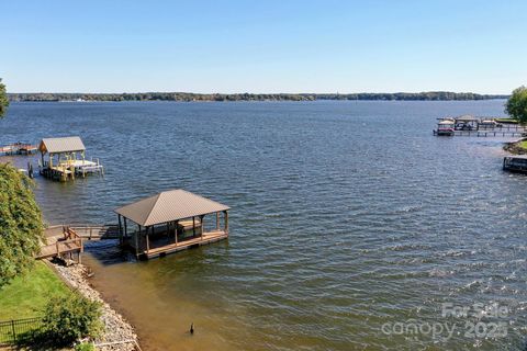 5166 Glenwood Street Sherrills Ford NC 28673