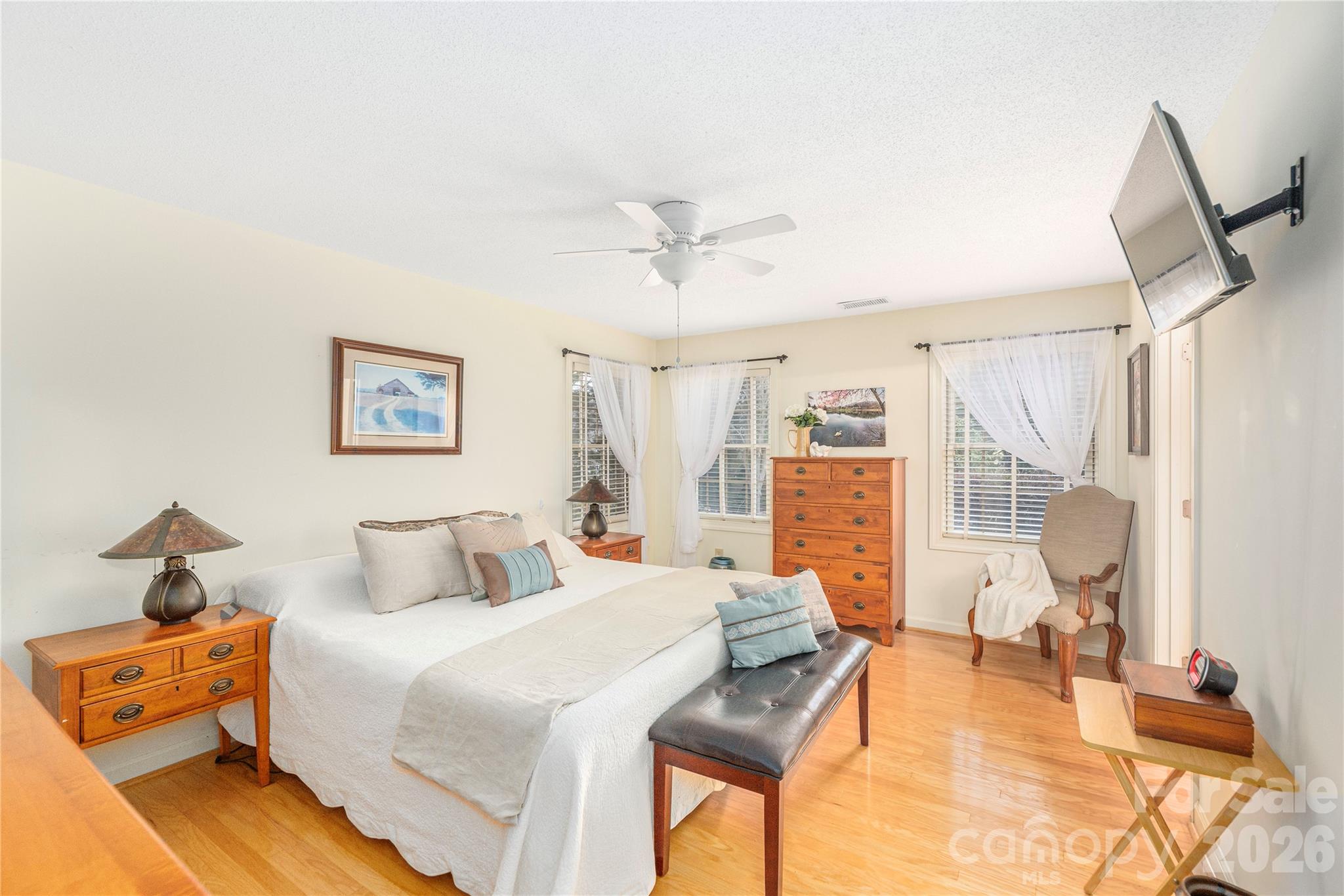 Lakemont Condominiums - Residential