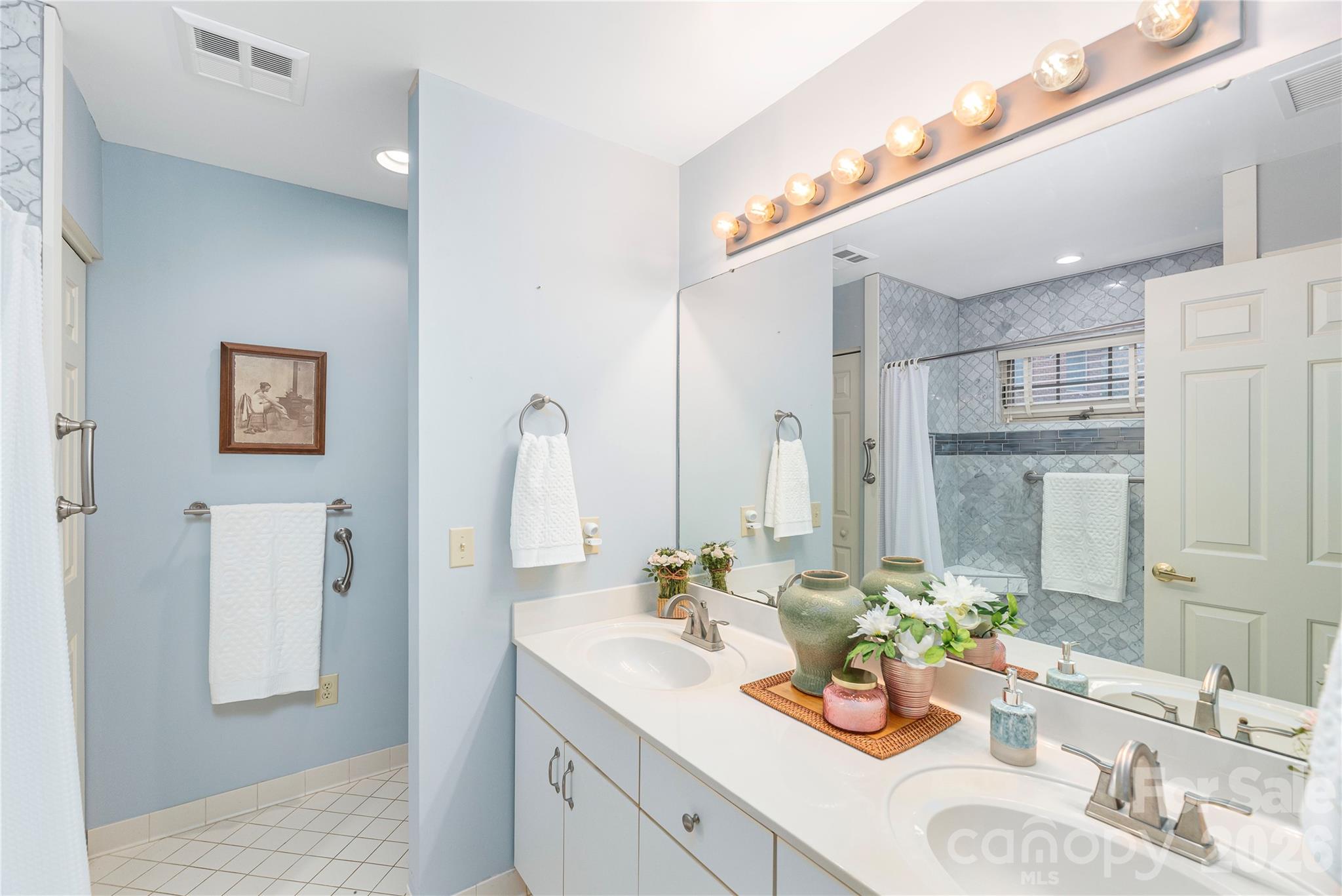 Lakemont Condominiums - Residential