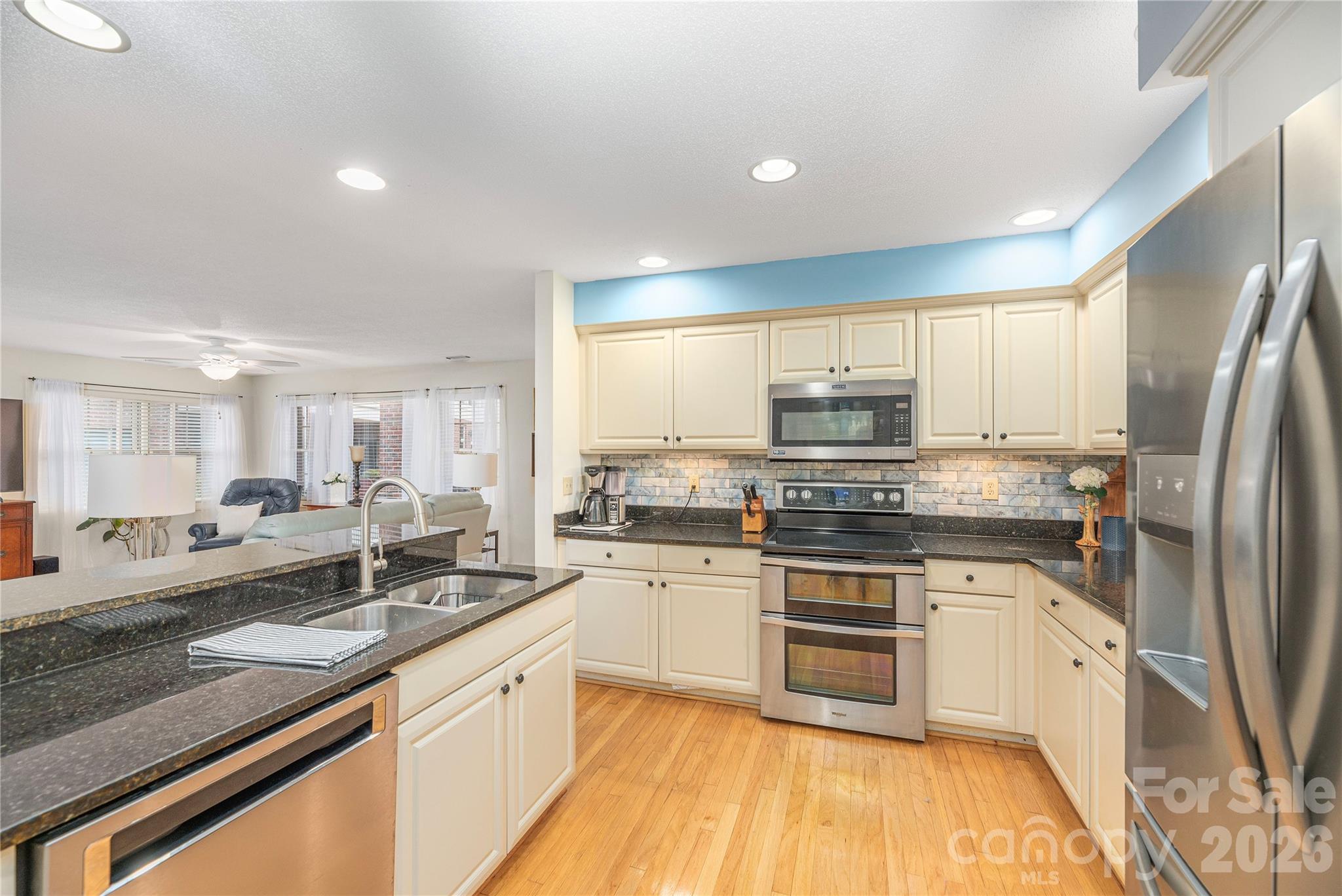 Lakemont Condominiums - Residential