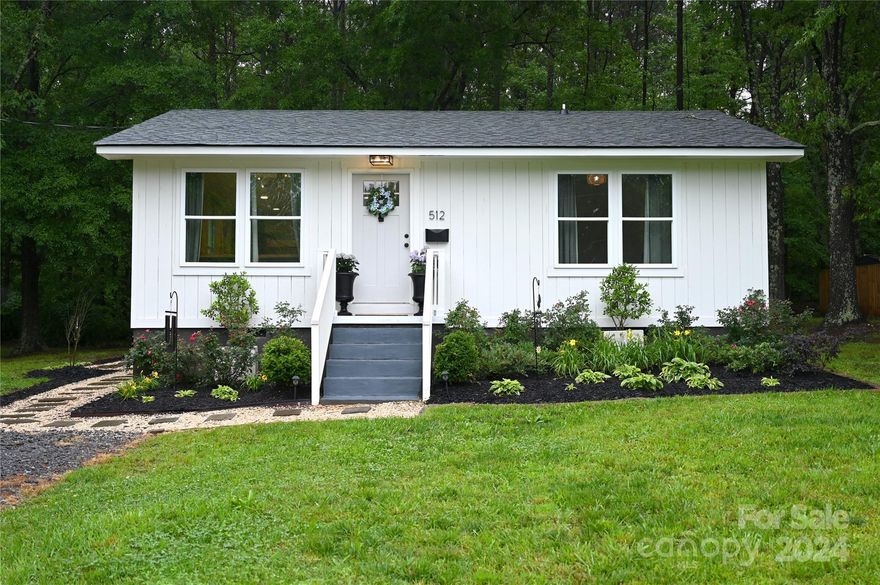 Move in READY!!!Completely remodeled in 2022 this gorgeous 2 bedroom / 1 bath home is your next address on 3/4 of an acre! Located in the Heart of York SC! Luxury plank flooring, new windows, and custom lighting make this home cozy and inviting! The Custom kitchen with Quartz Countertops, Tile Black Splash, amply cabinets and recessed lighting provide a gourmet kitchen for any level chef! New Roof, HVAC, Water Heater, Appliances, and Washer Dryer! The Bathroom features tiled bath/shower combo, new vanity, toilet and tile floor. Wooded and Private back yard with pea gravel patio space is the best place to relax!