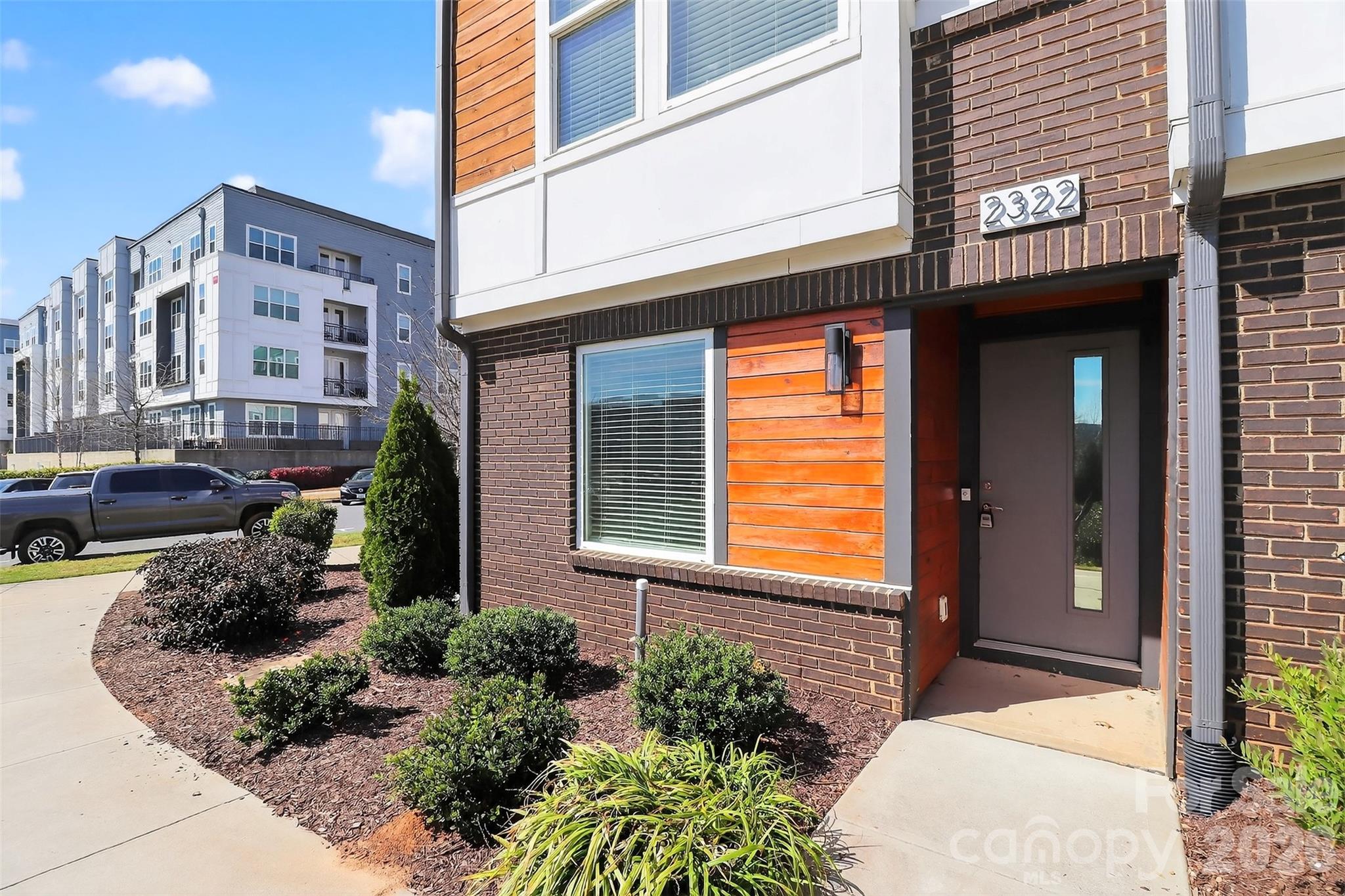 2322 Elizabeth Mill Place