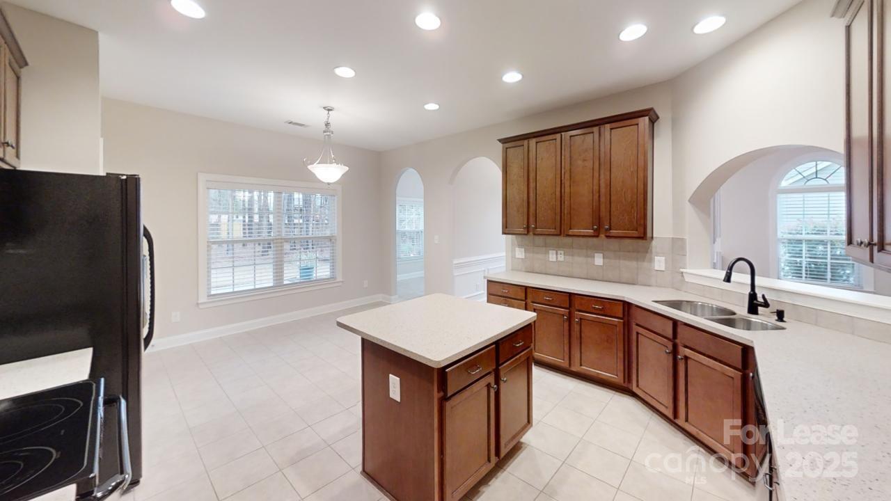 Salem Springs - Residential Lease