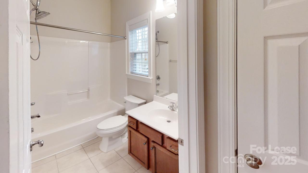 Salem Springs - Residential Lease