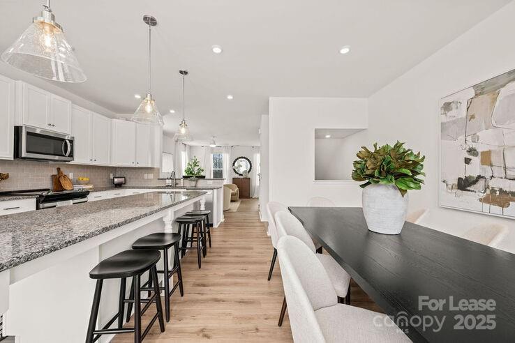 1018 Fairway Green Lane Landon