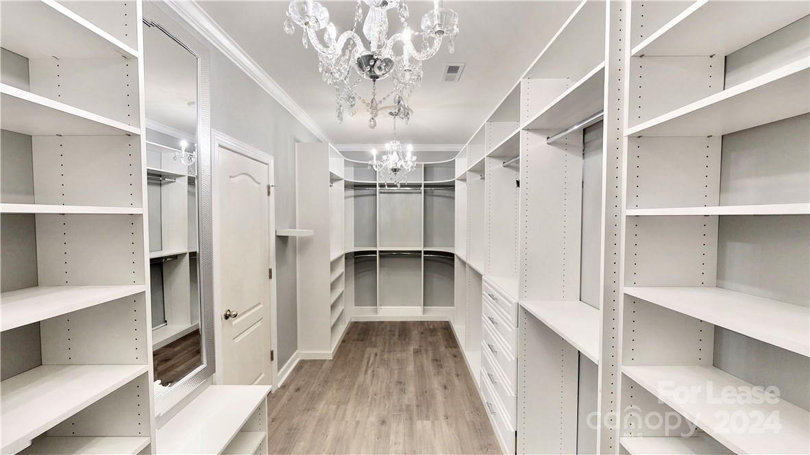 Devonridge - Residential Lease