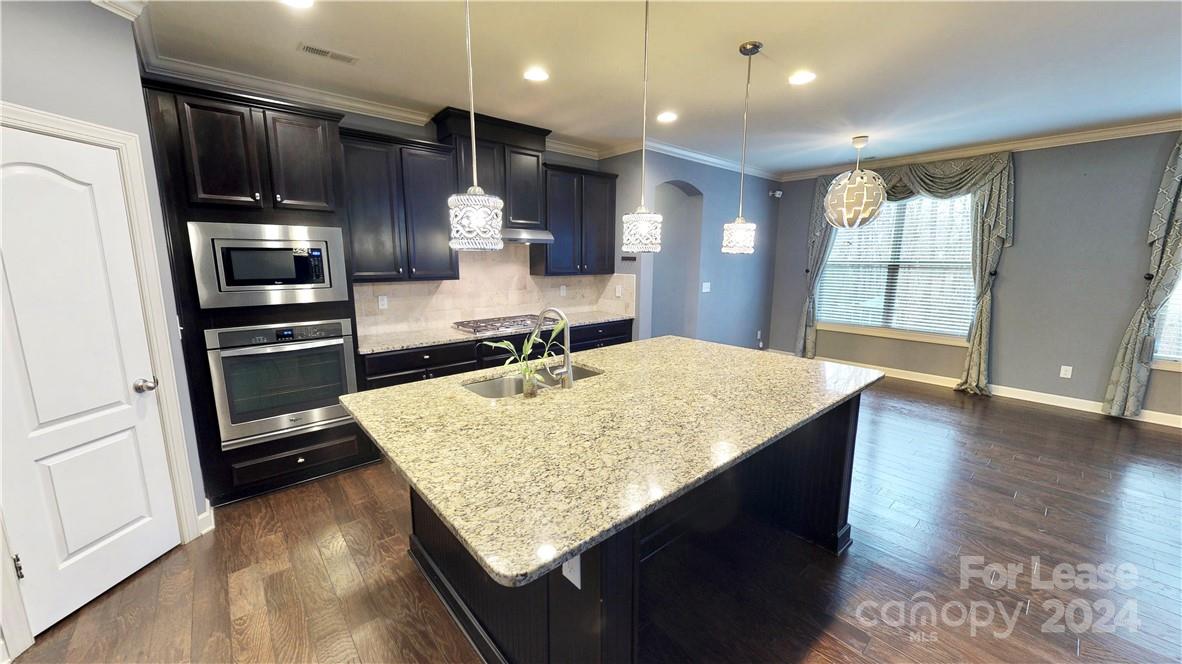 Devonridge - Residential Lease