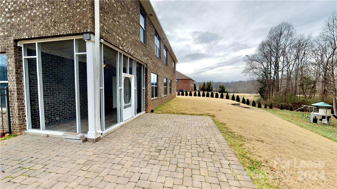 Devonridge - Residential Lease