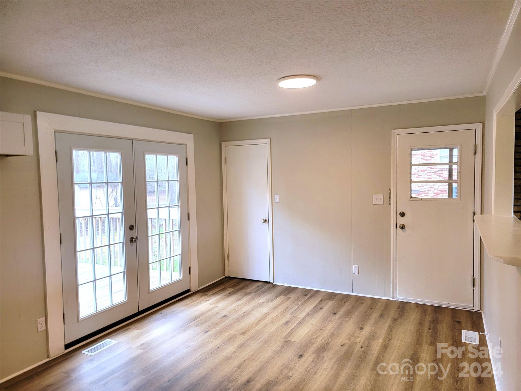 Lamar Acres - Residential
