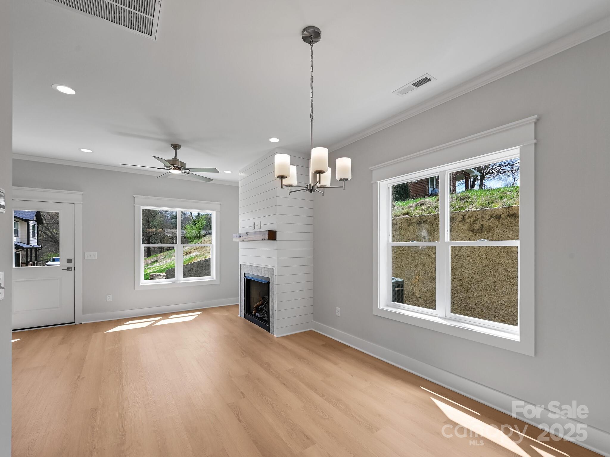 Baker's Creek - Residential