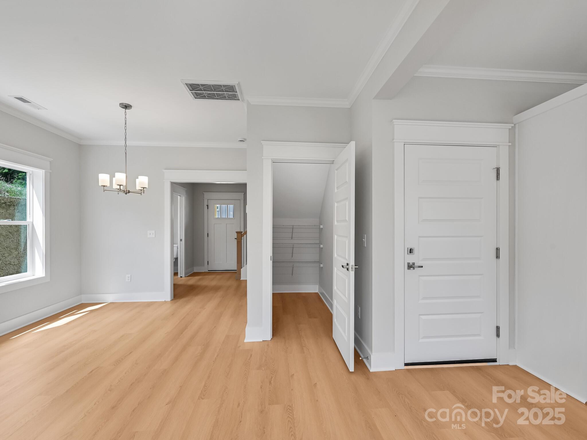 Baker's Creek - Residential