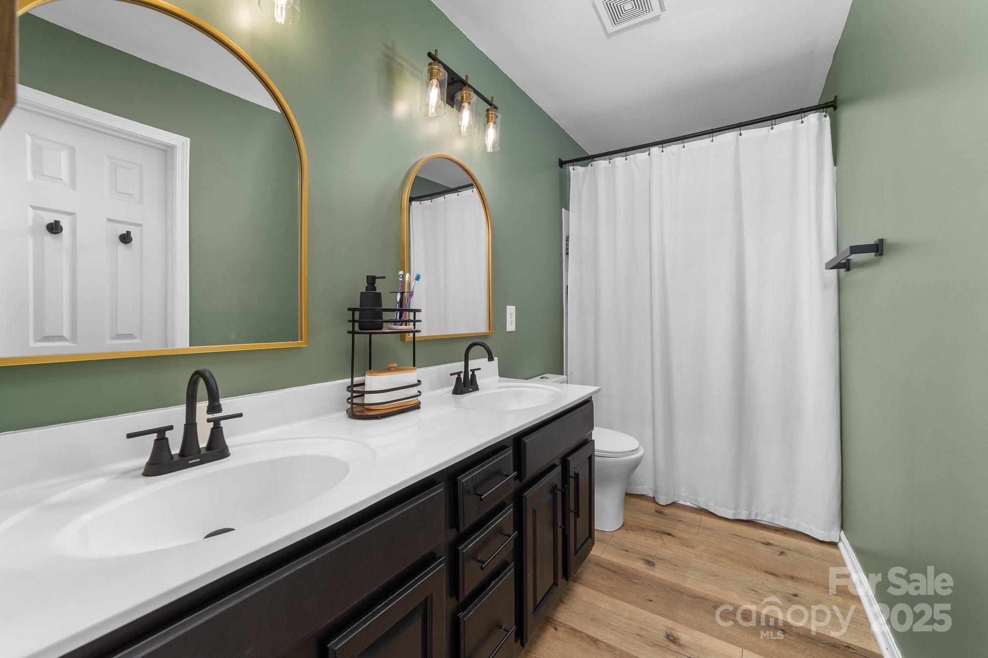 Lexington Commons - Residential