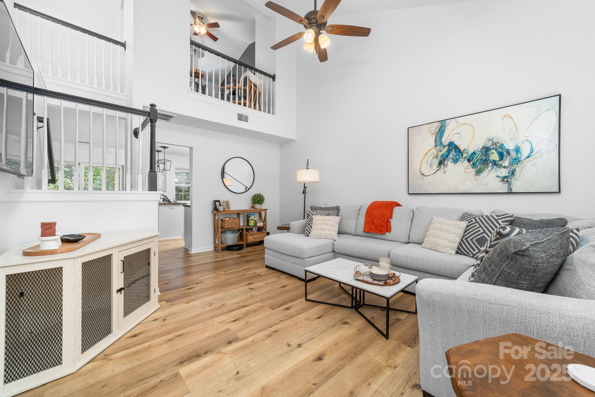 1542 Maypine Commons Way