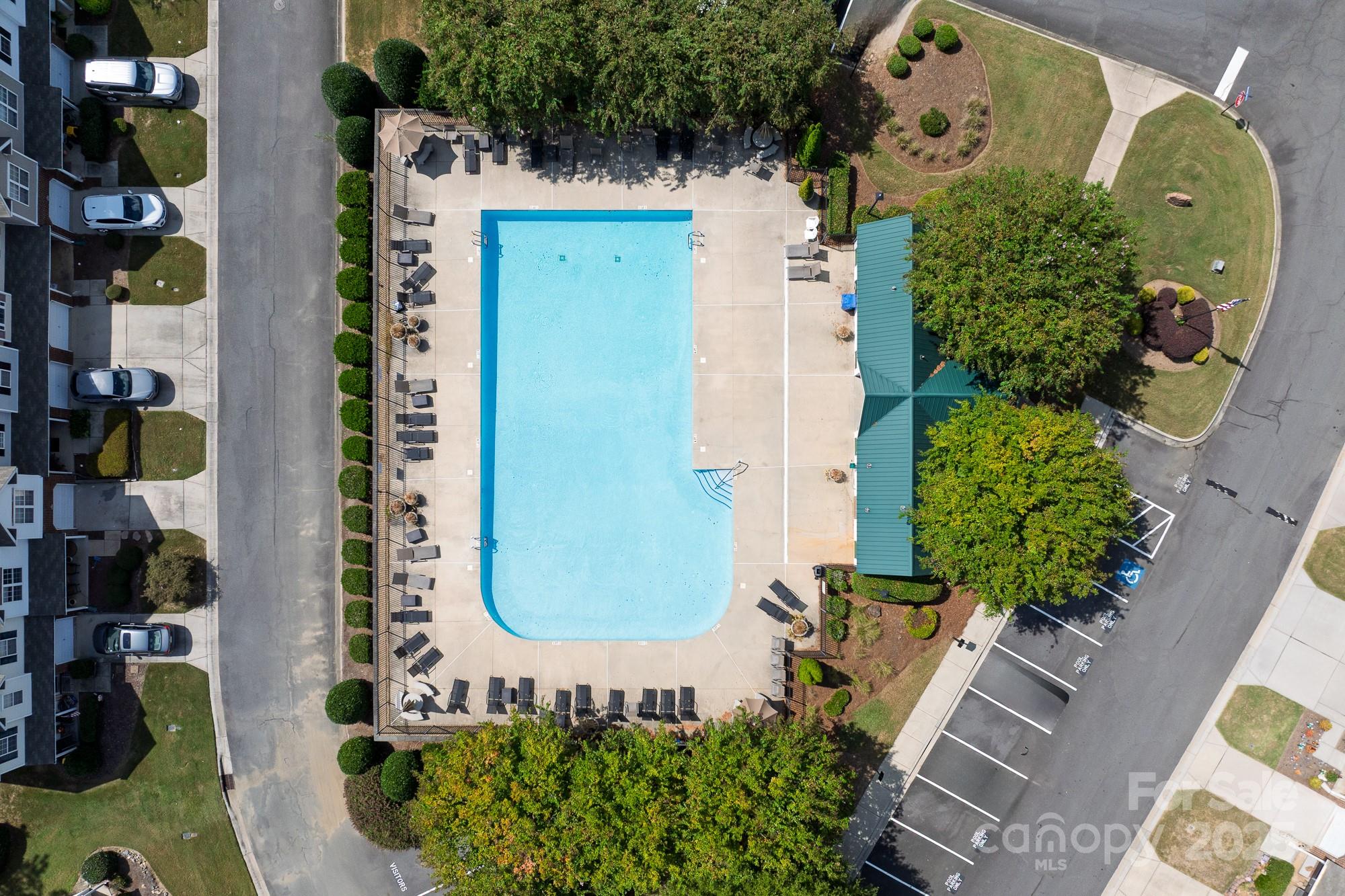 Lexington Commons - Residential