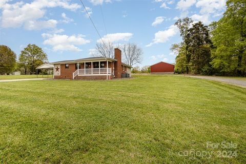 Single Family Residence in Albemarle NC 1406 Pennington Road 1.jpg