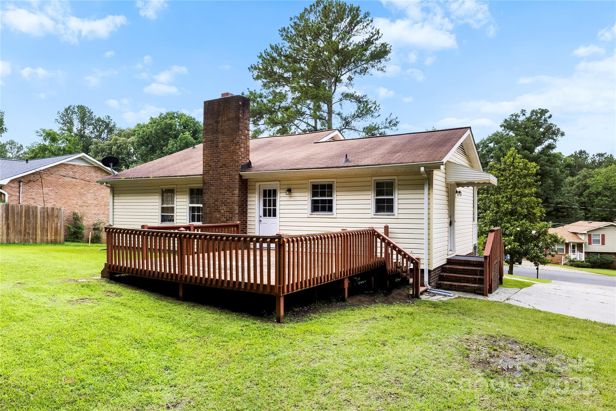 Pineridge - Residential