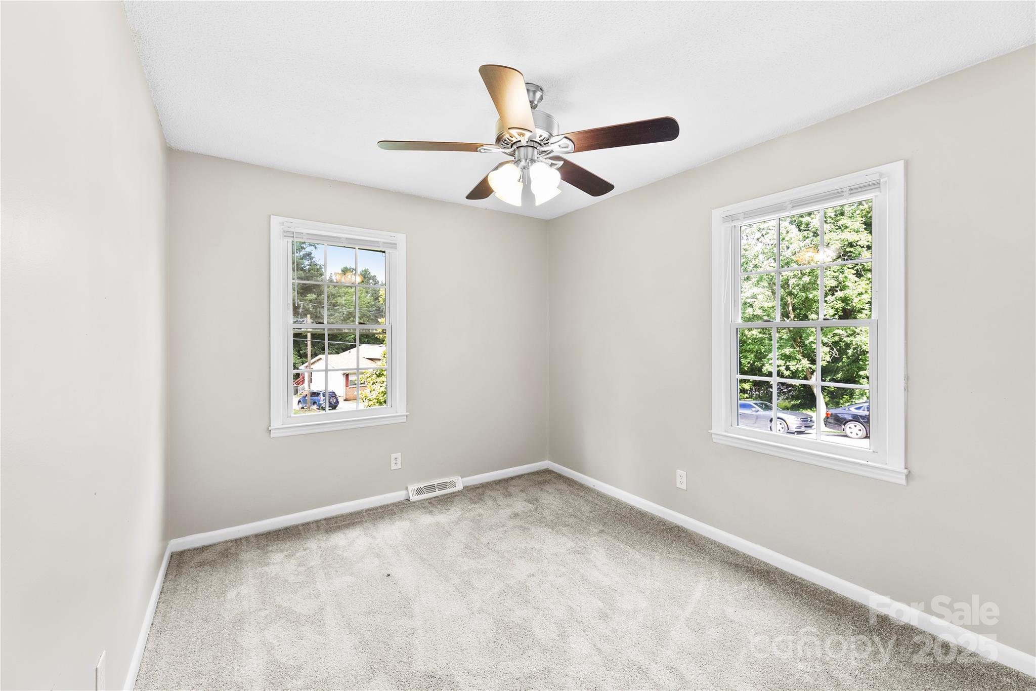 Pineridge - Residential