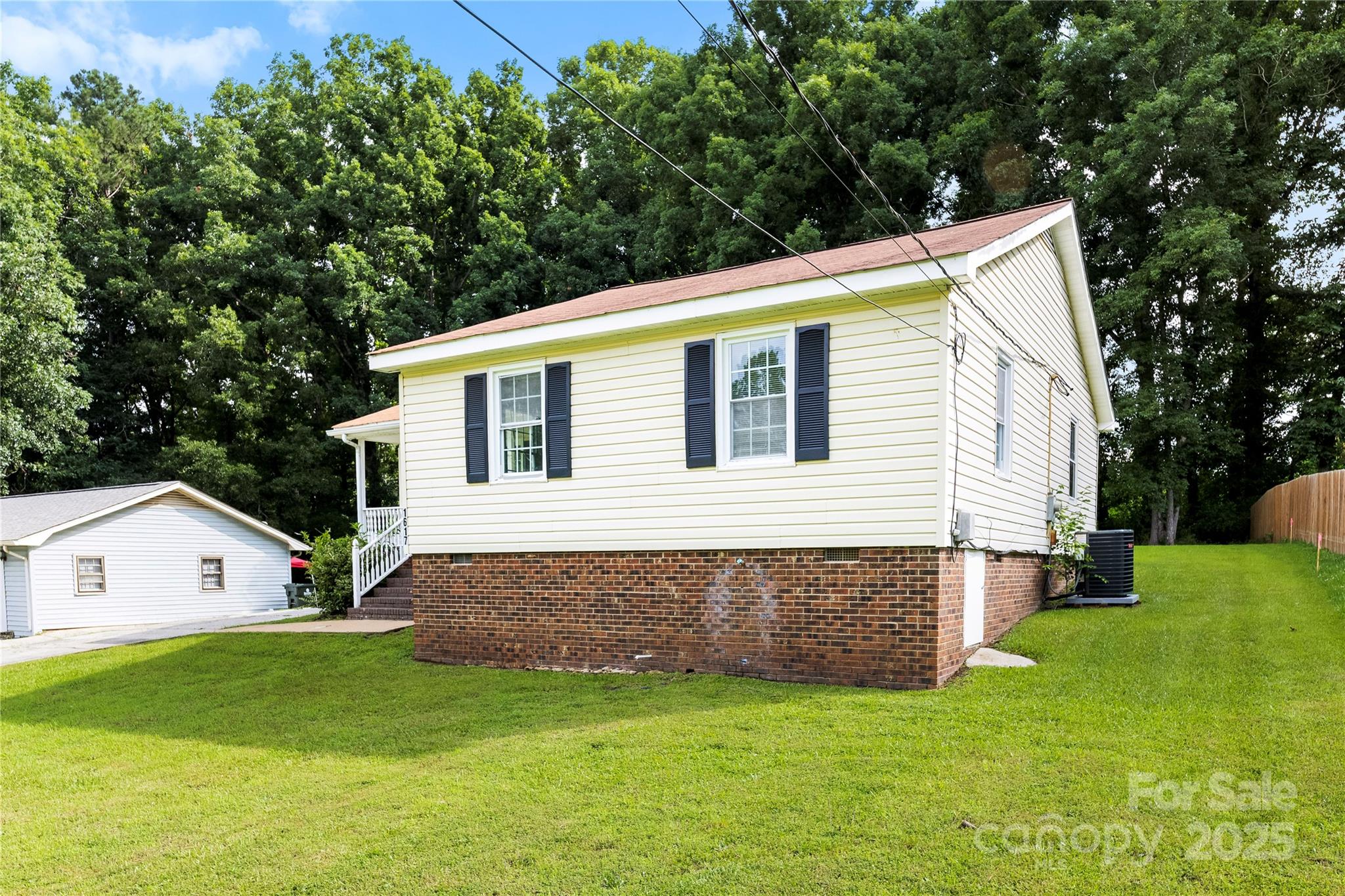 Pineridge - Residential