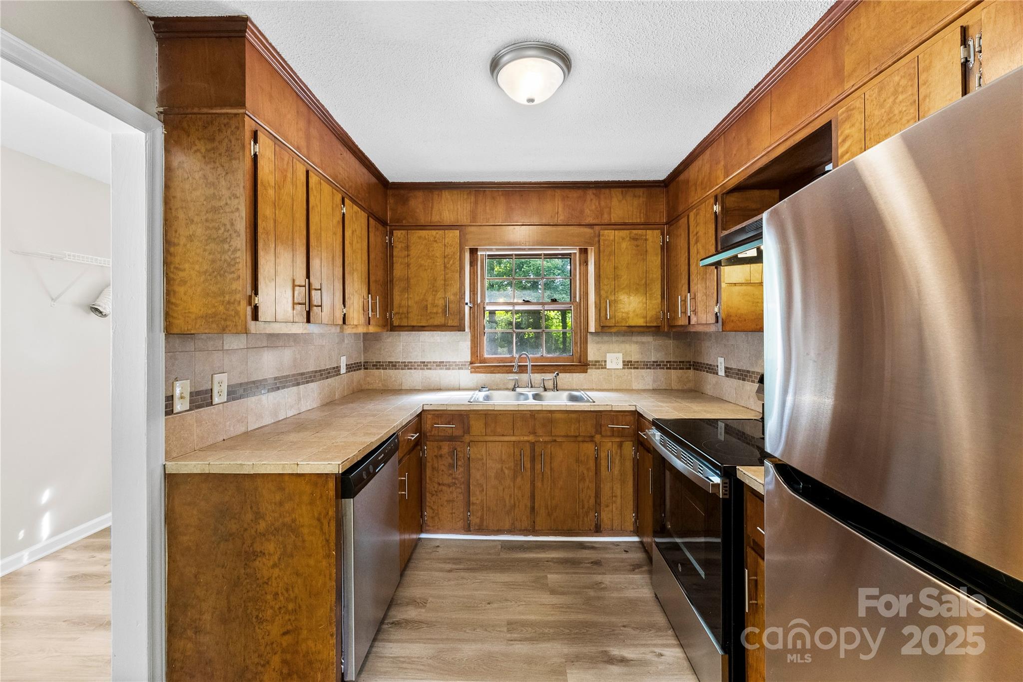 Pineridge - Residential