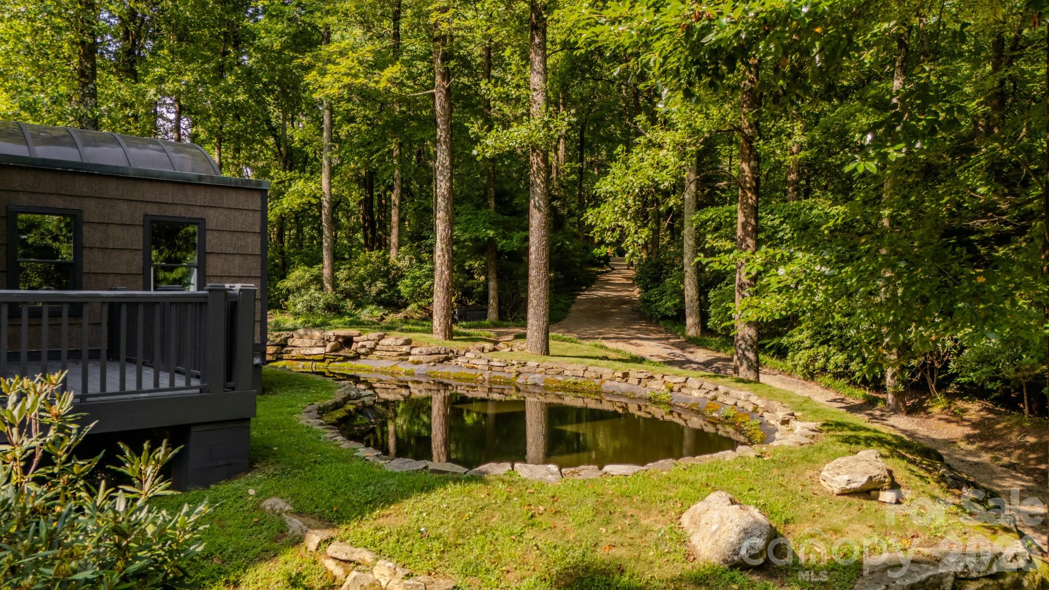 Cliffs Valley - Residential