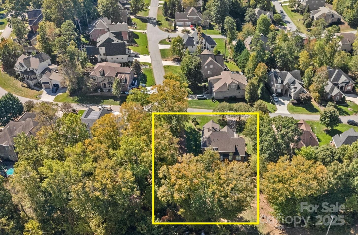 Treetops At Cowans Ford - Residential