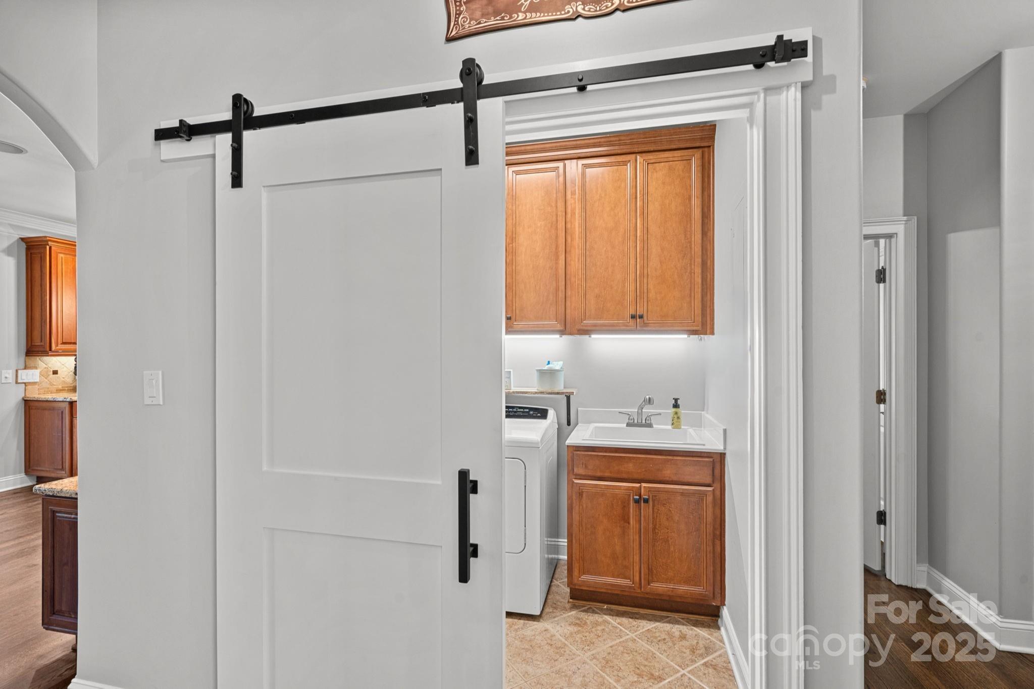 Treetops At Cowans Ford - Residential