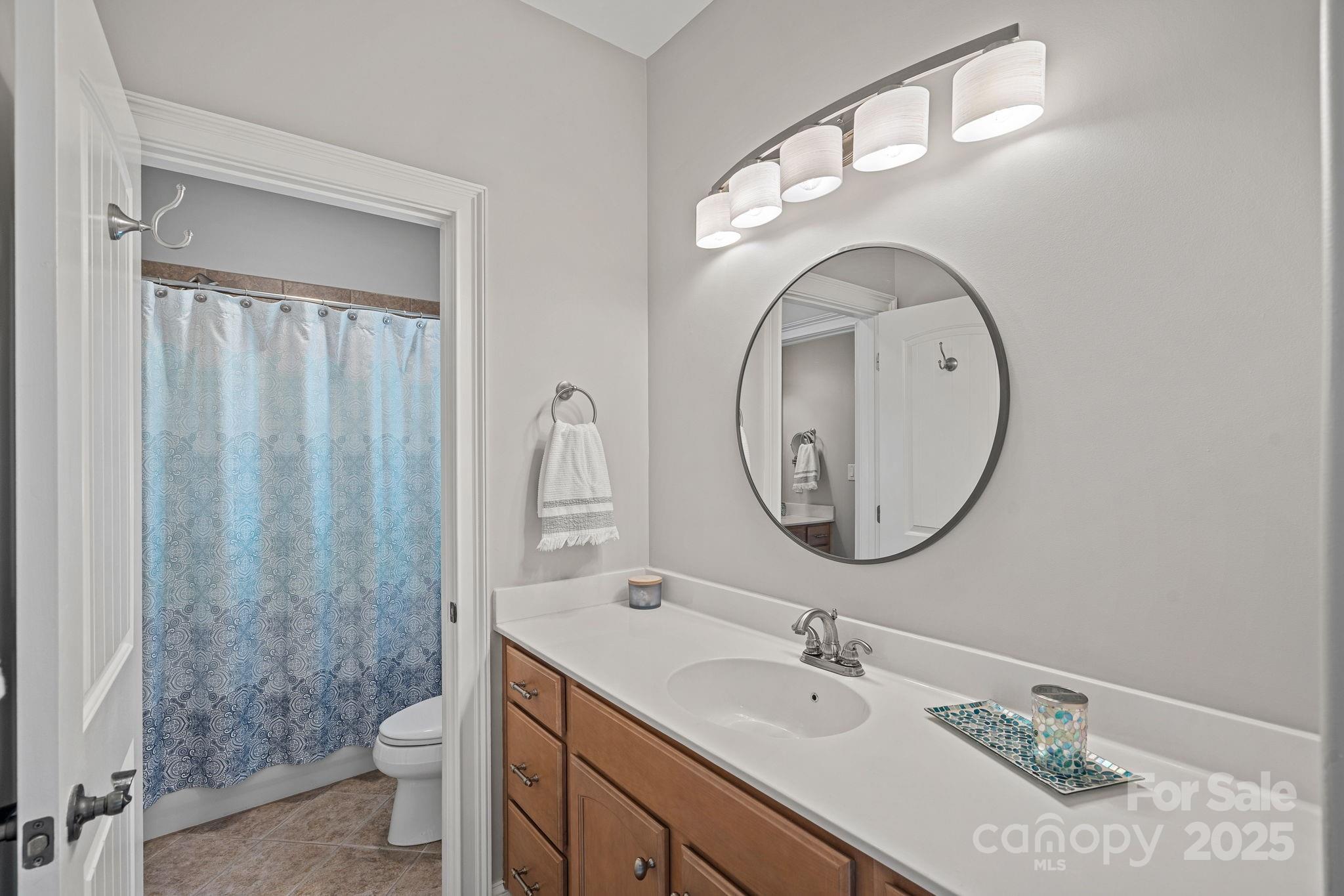 Treetops At Cowans Ford - Residential