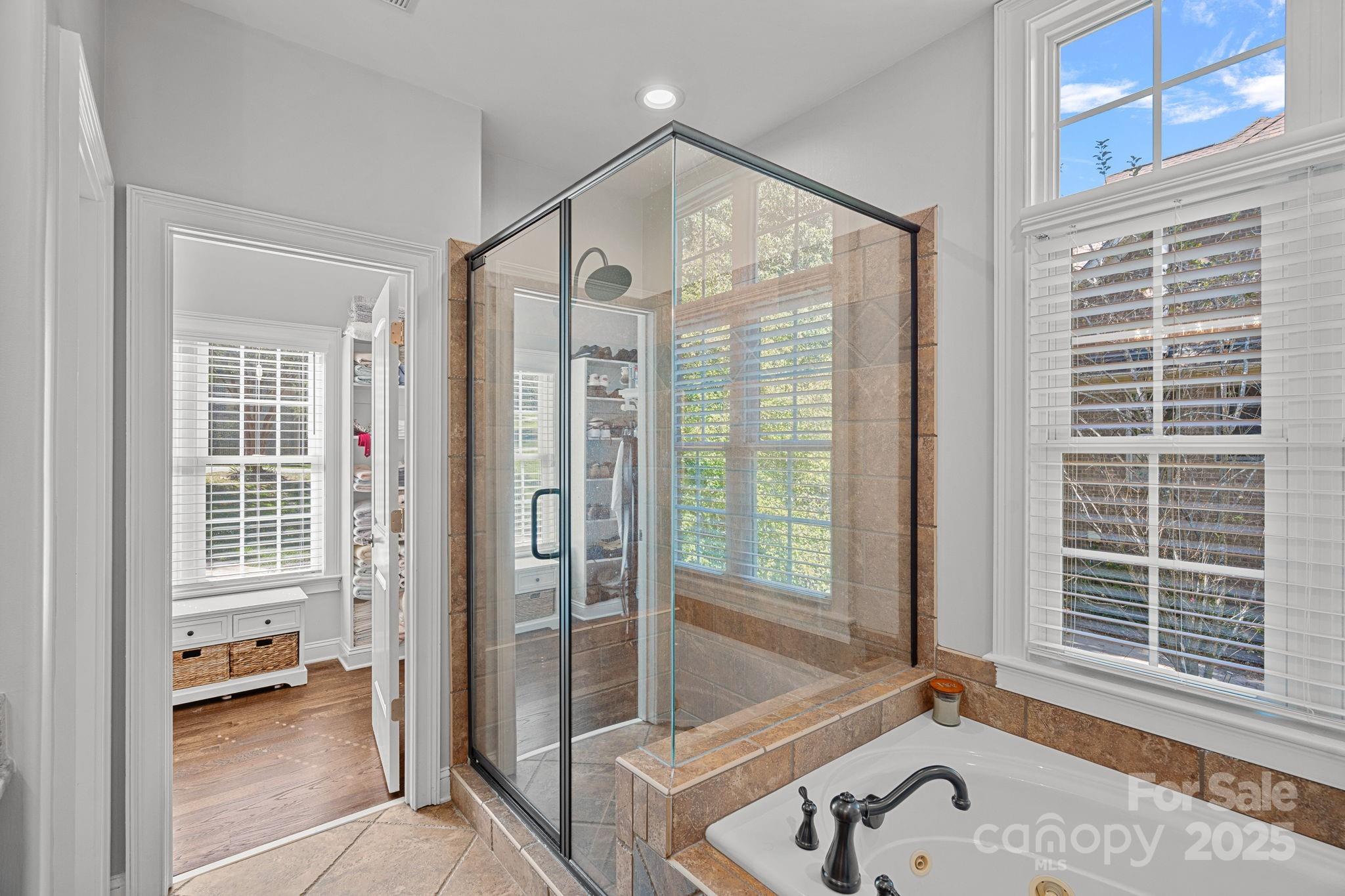 Treetops At Cowans Ford - Residential