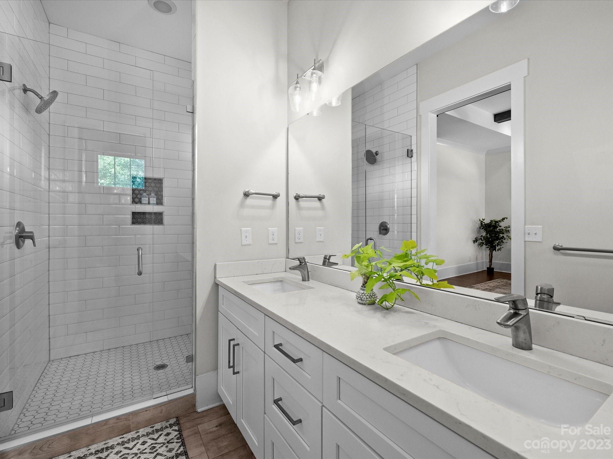 The Arts District - Residential