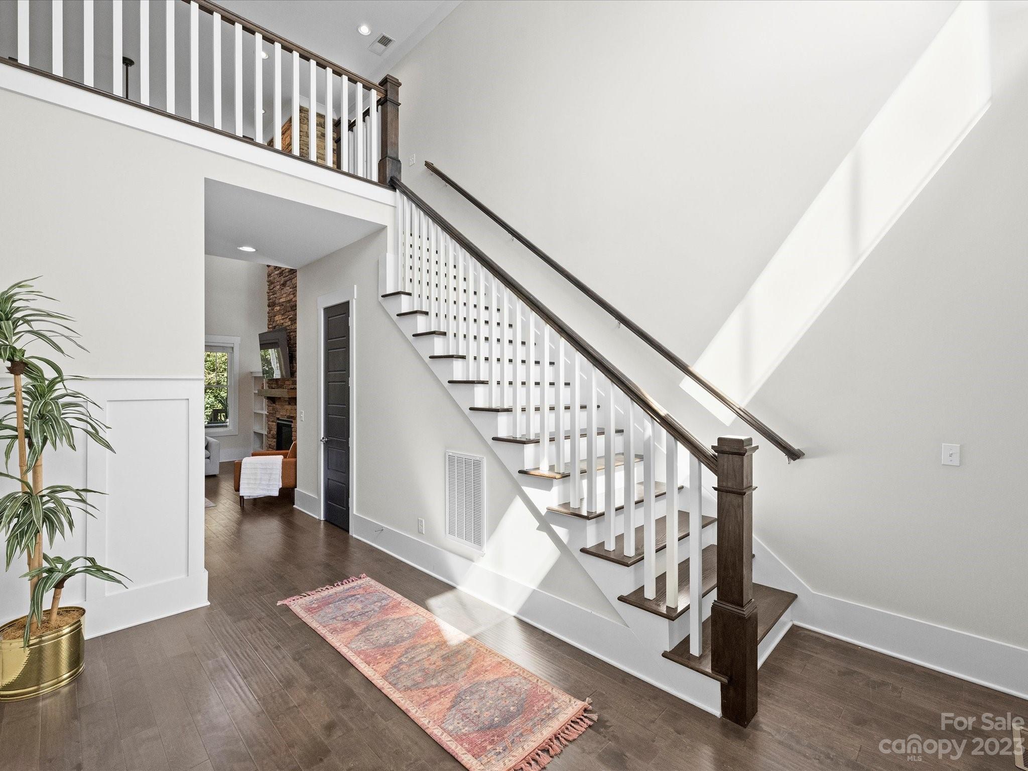 The Arts District - Residential