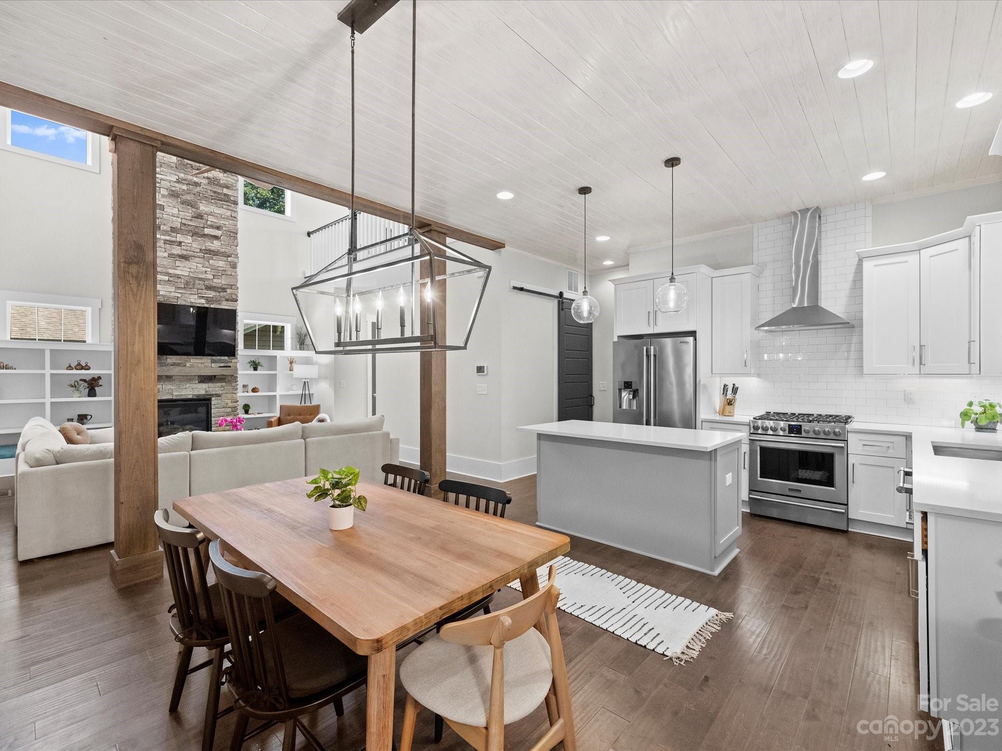 The Arts District - Residential