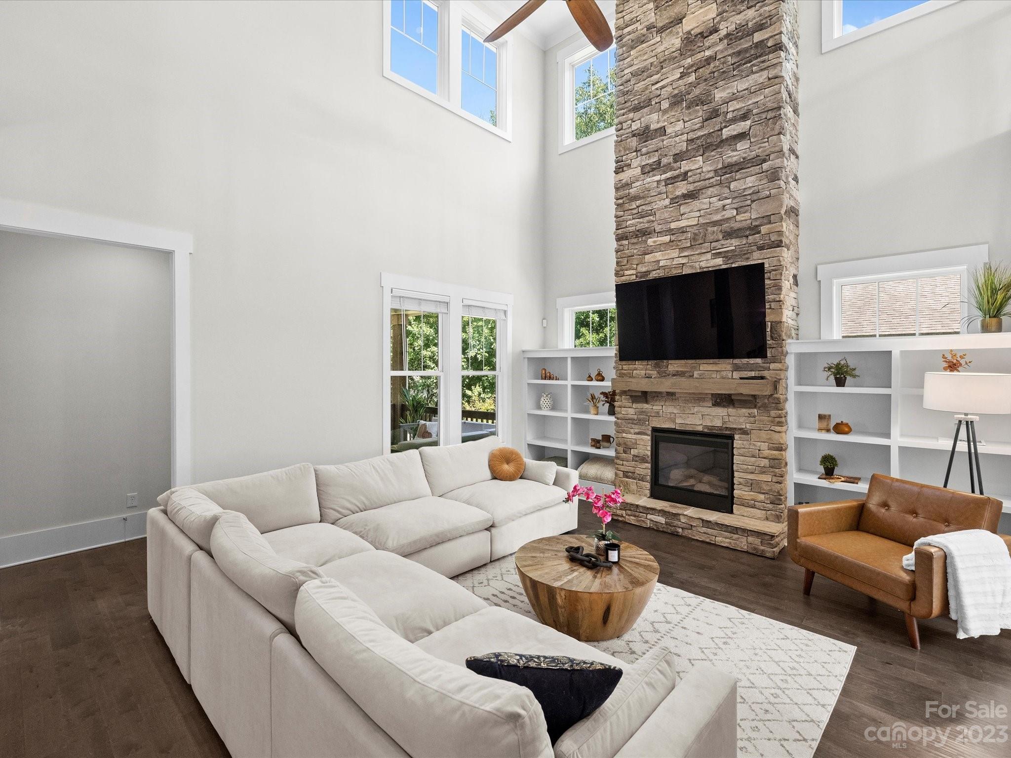 The Arts District - Residential