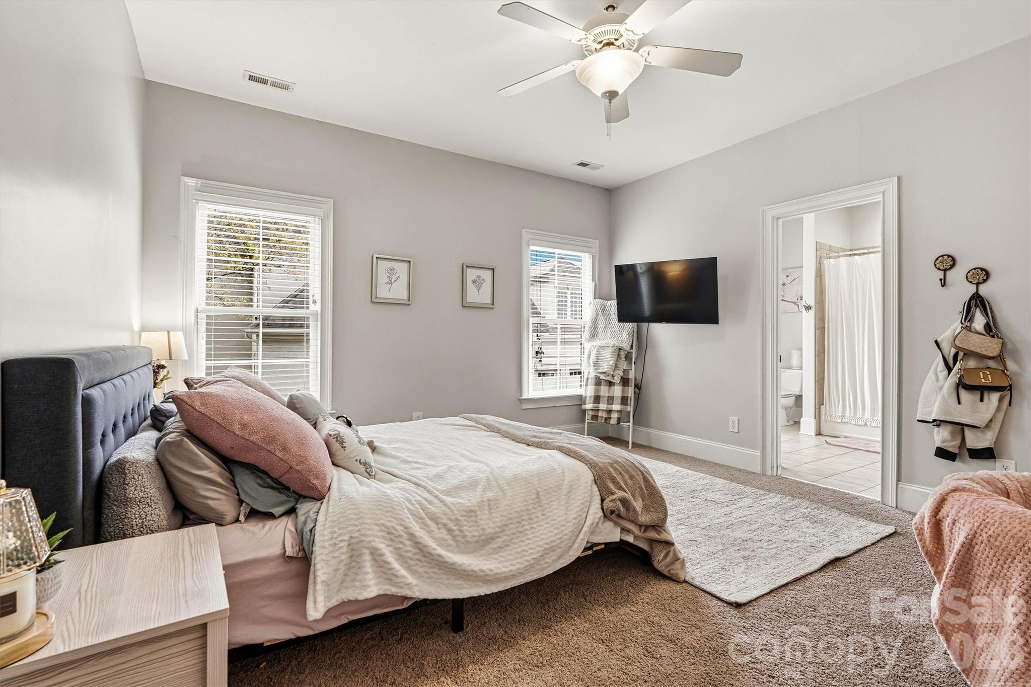 Treetops At Cowans Ford - Residential