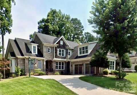 Photo of 224 Birdie Drive, Stanley, NC 28164 (MLS # 4363187)