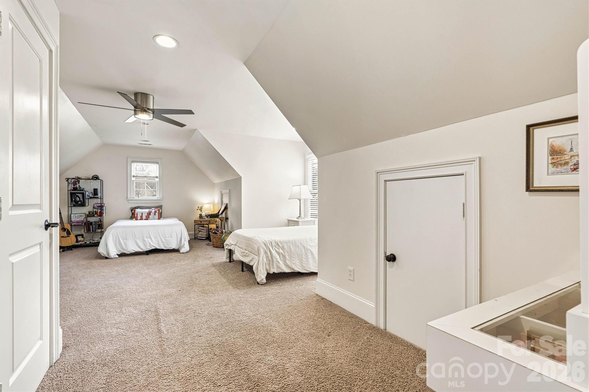 Treetops At Cowans Ford - Residential