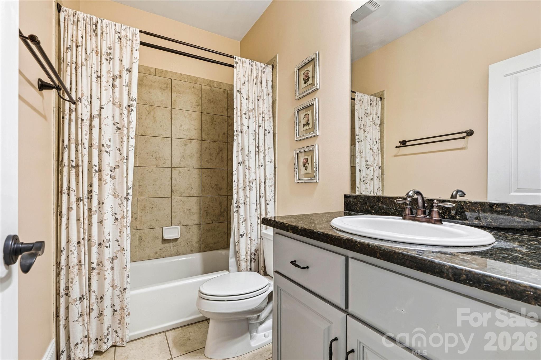 Treetops At Cowans Ford - Residential