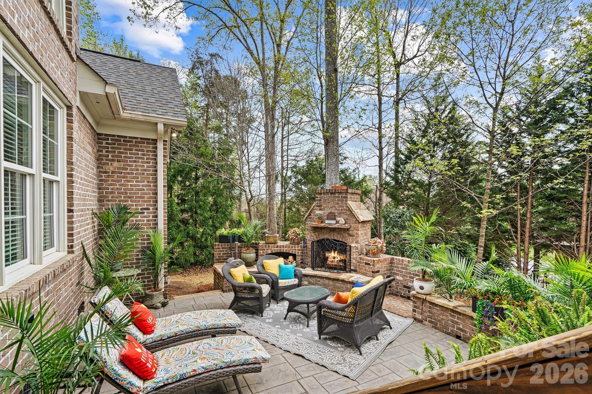 Treetops At Cowans Ford - Residential