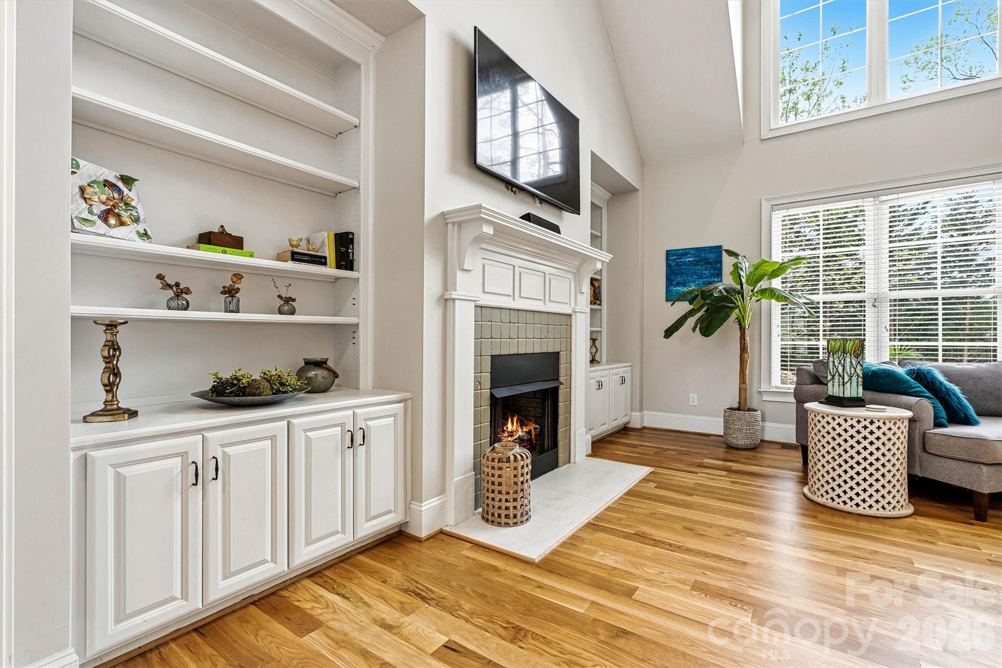 Treetops At Cowans Ford - Residential