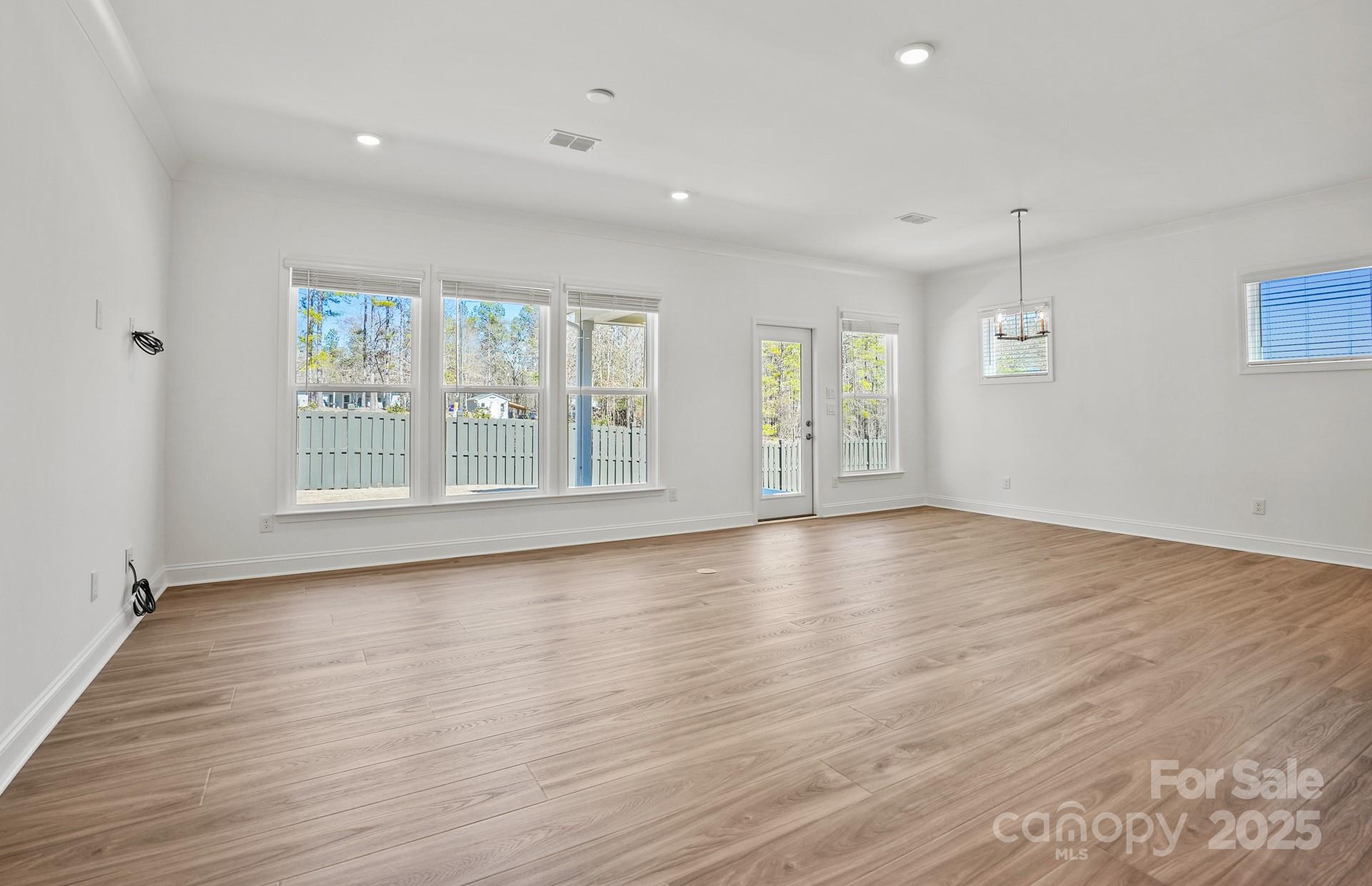 Kinsdale - Residential