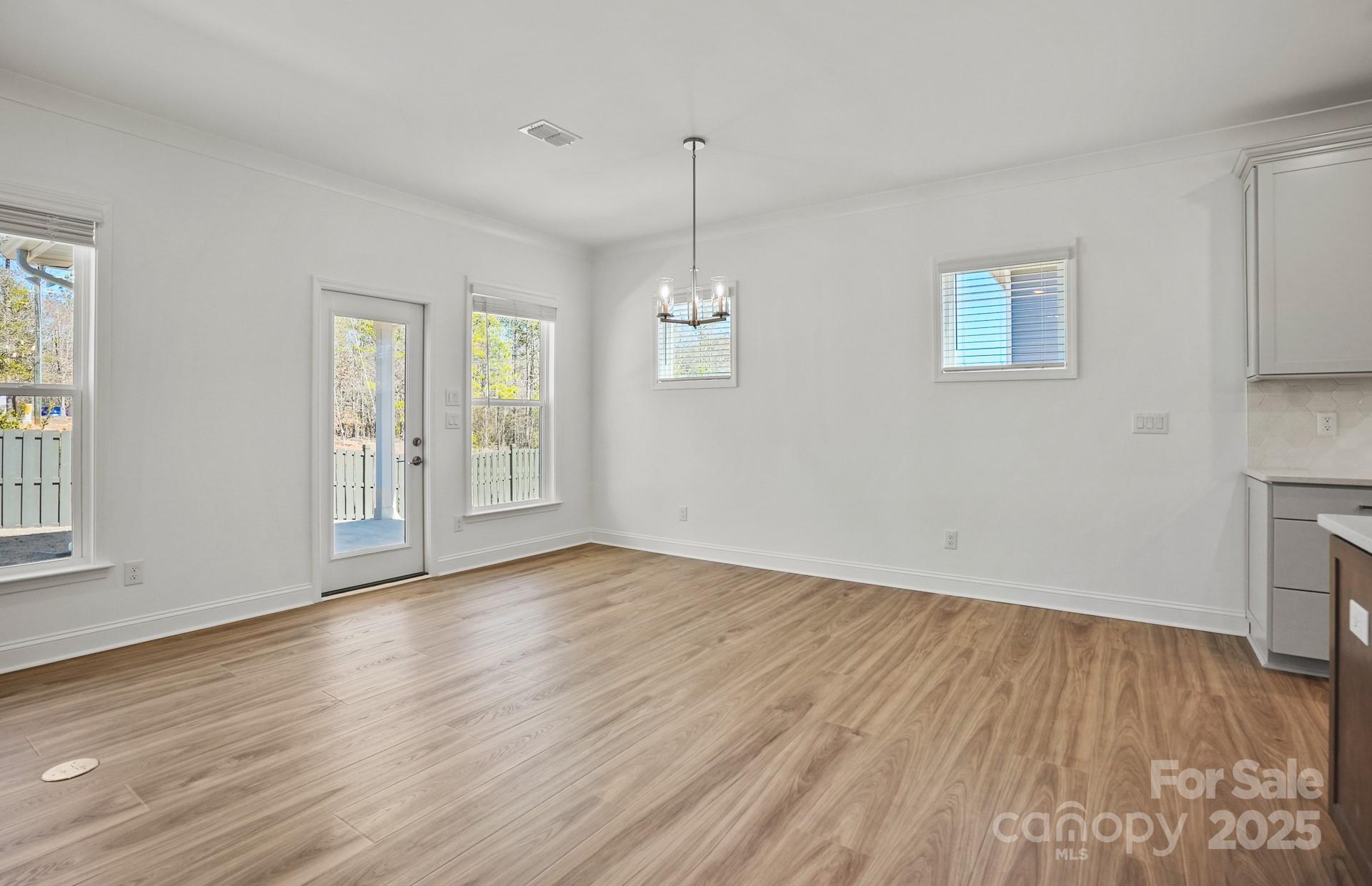 Kinsdale - Residential